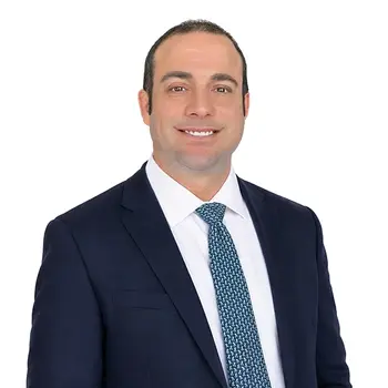 Dan Uzzi, Realtor