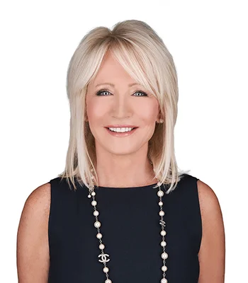 Portrait of Collette Henderson, Realtor