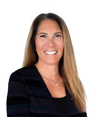 Portrait of Miriam Jesselli, Realtor