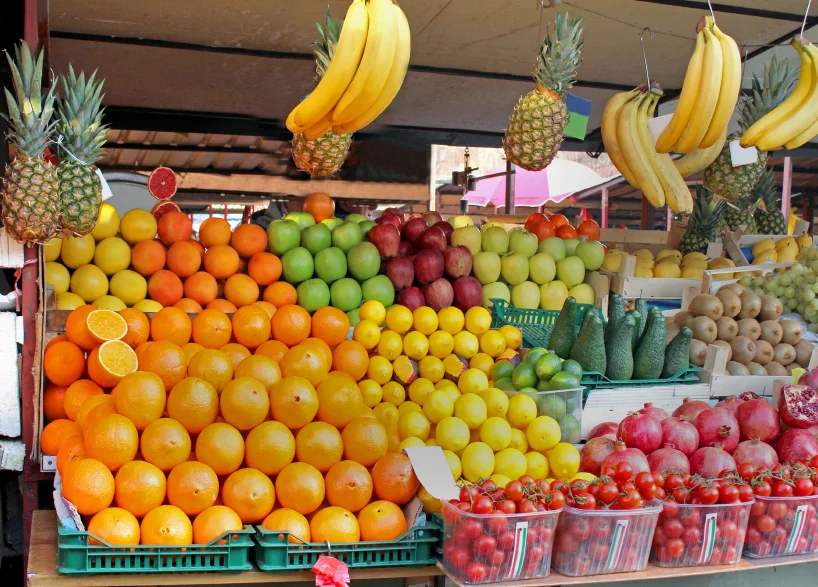 istock_000036158216small_818_01 istock_000036158216small_818_01