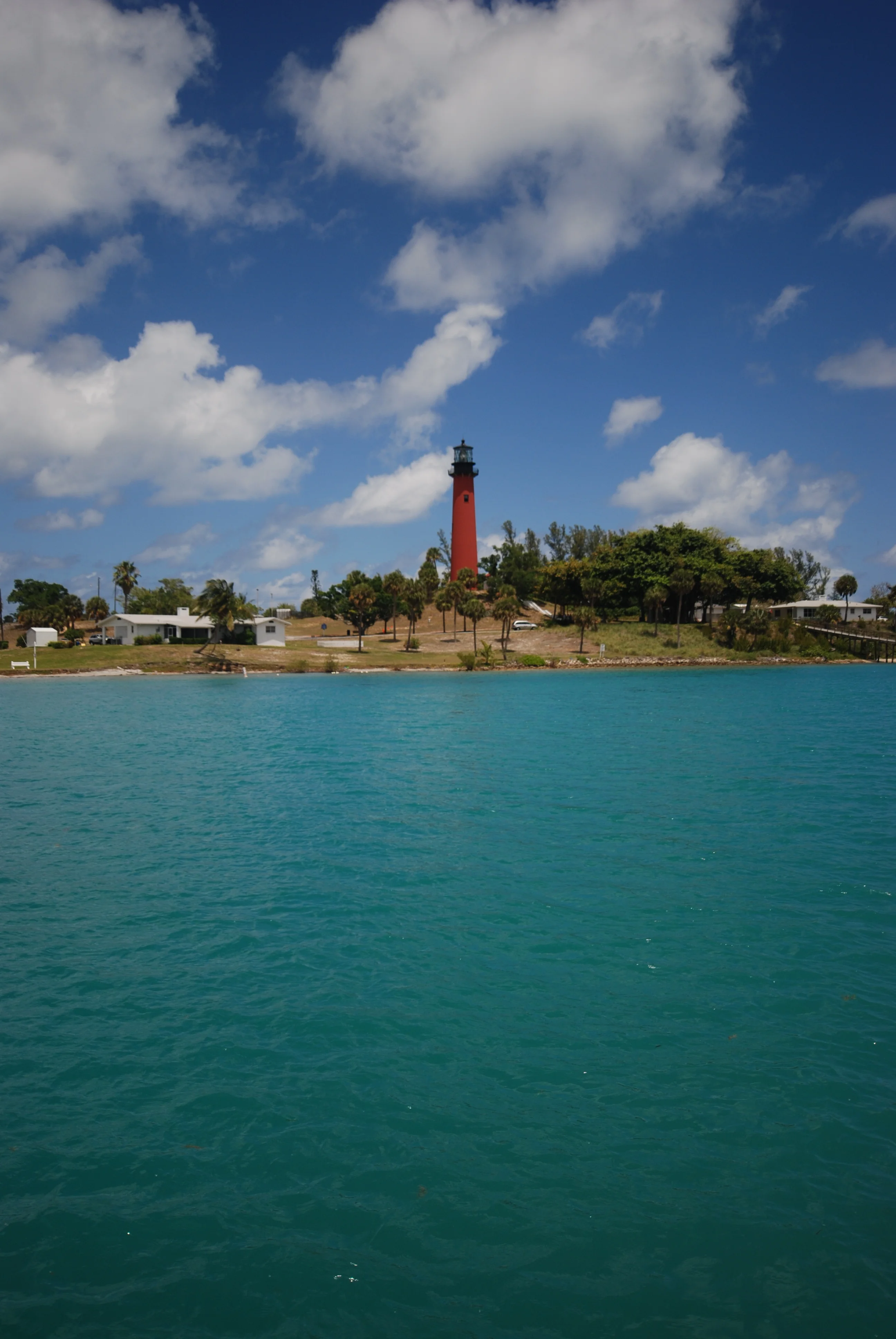 lighthouse2_3872