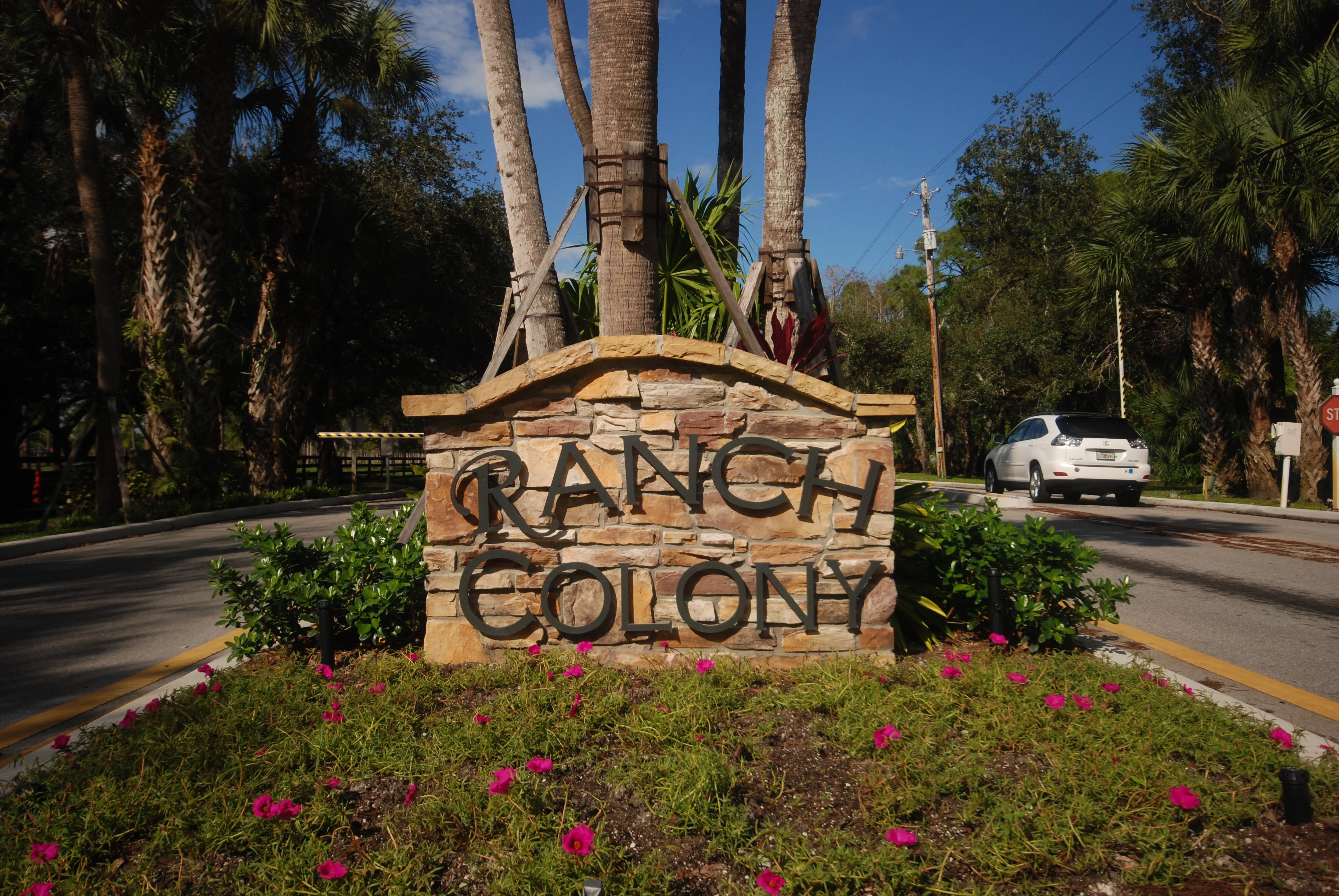 ranch_colony_entrance_1_3872