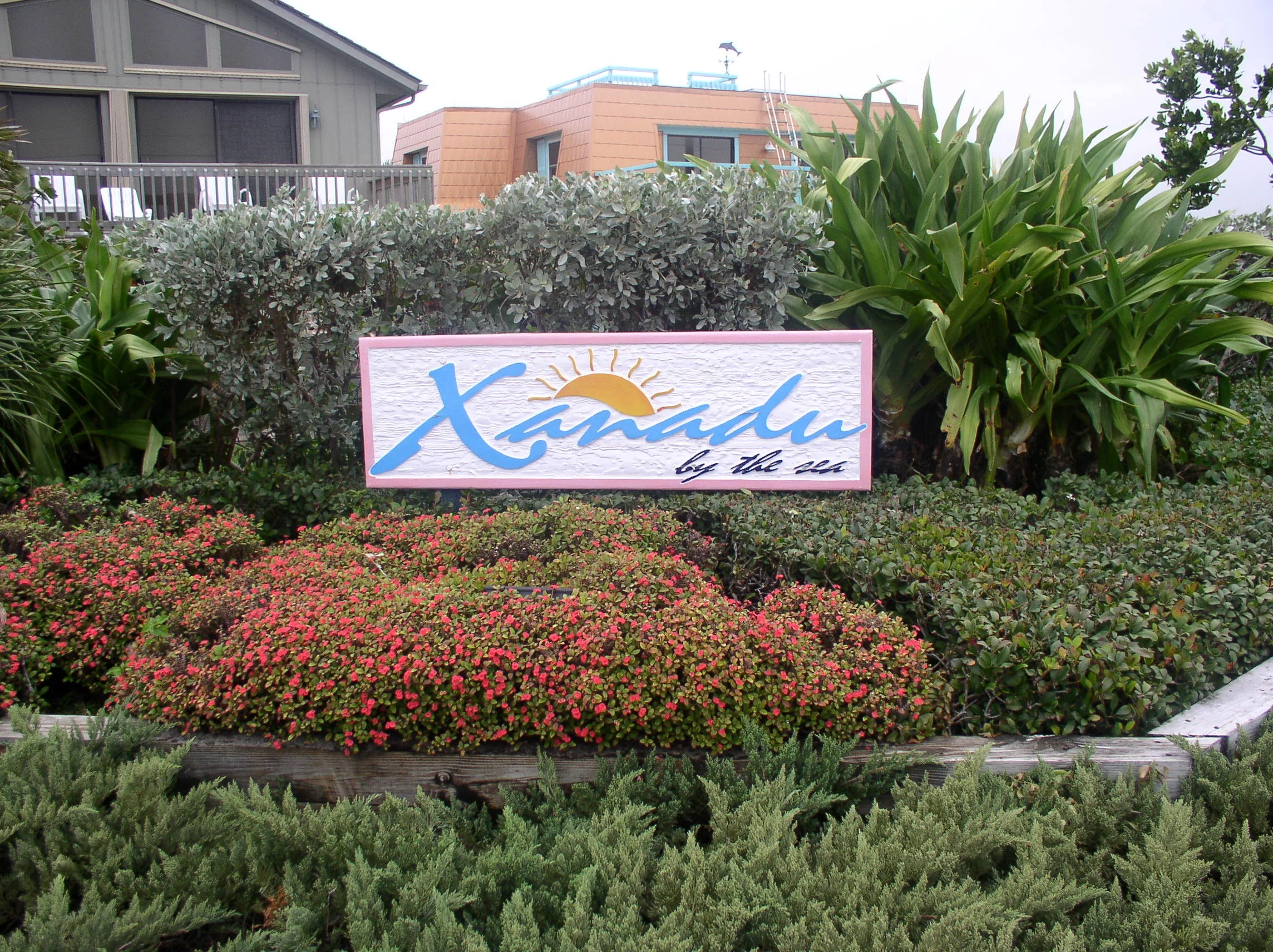 xanadu_sign1_2288