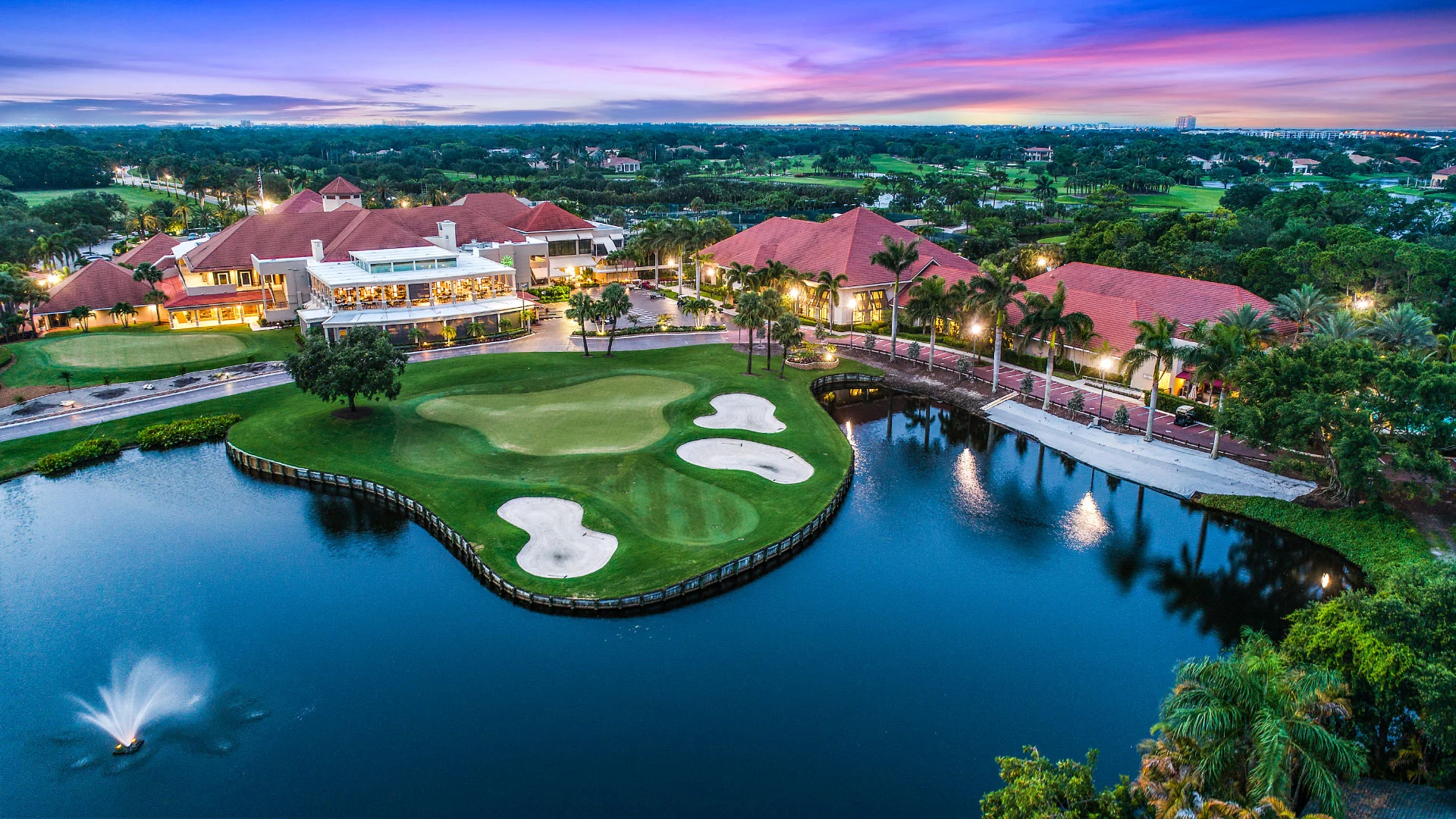 aerial view of Frenchman's Creek Beach & Country Club at twilight