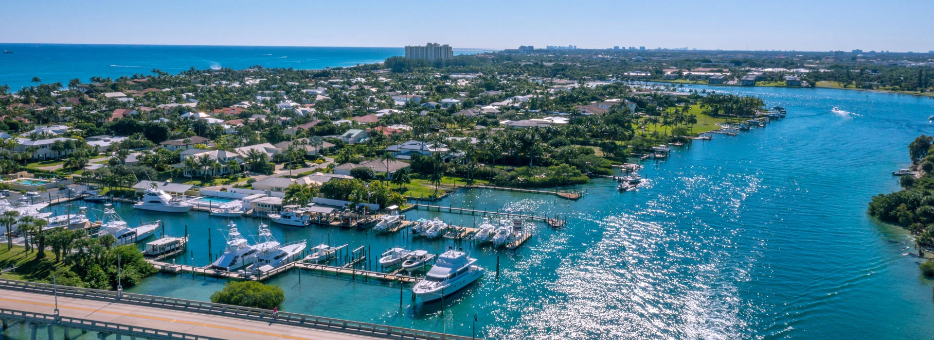 Intracoastal in Jupiter Inlet Colony, Florida